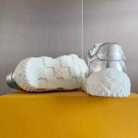 Picture of Louis Vuitton Shoes _SKULVsz38-46417305.5cmmnf1041